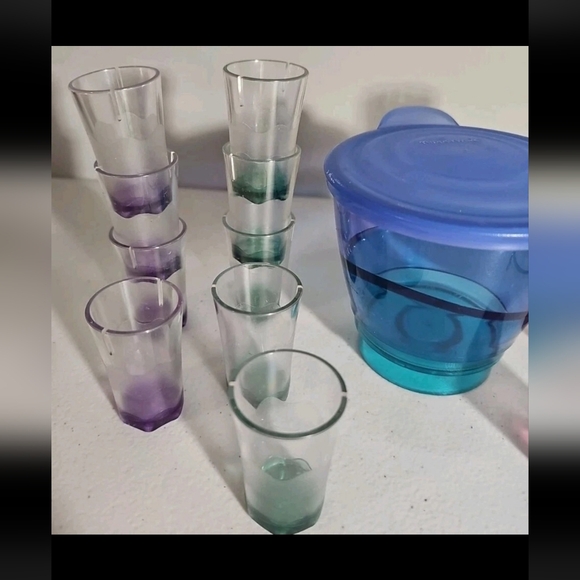 Tupperware Other - Tupperware 15 Placecard Holders Sheerly Elegant Jewel Tones Red Purple Blue+